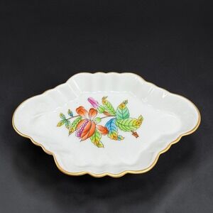 Herend Hungary Hand Painted Floral Trinket Dish Plate Gold Gilt Scalloped 5inch